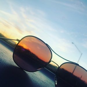 Meet your Posher, Noella